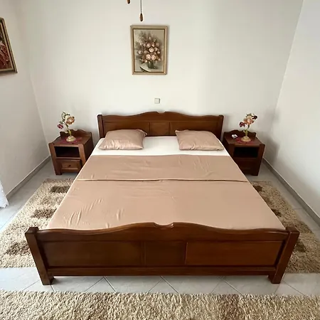 Apartment Martino Residences Vir